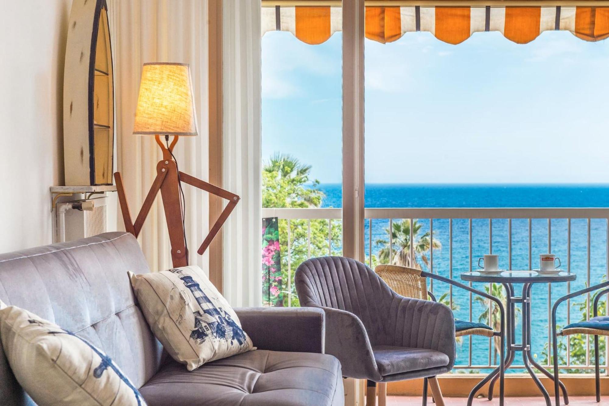 Vina Del Mare, Vue Mer, Terrasse Menton Dış mekan fotoğraf